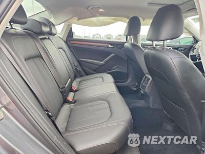 Zdjęcie 10 z 12 samochodu: 2020 VOLKSWAGEN PASSAT SEL VIN:1VWCA7A33LC006239 - miniatura