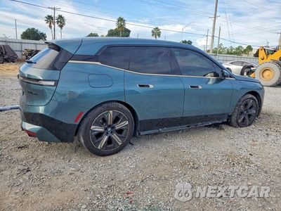 Trzecie zdjęcie samochodu z tyłu: 2023 BMW IX M60 VIN:WB533CF00PCL89644 - miniatura