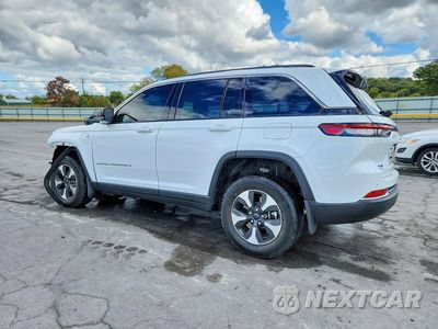 Drugie zdjęcie samochodu z przodu: 2022 JEEP GRAND CHEROKEE LIMITED 4XE VIN:1C4RJYB60N8717107 - miniatura