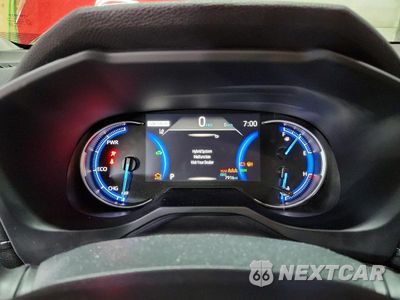 Zdjęcie 9 z 13 samochodu: 2025 TOYOTA RAV4 HYBRID XLE VIN:JTMRWRFV0SD311243 - miniatura