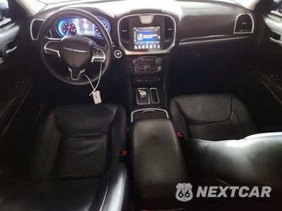 Zdjęcie 8 z 12 samochodu: 2015 CHRYSLER 300 LIMITED VIN:2C3CCAAG1FH755074 - miniatura
