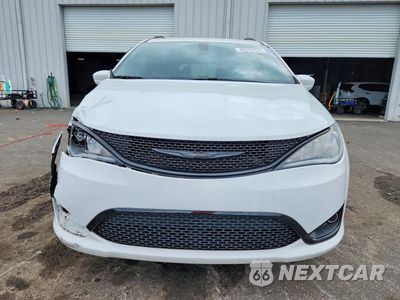 Piąte zdjęcie samochodu w środku: 2020 CHRYSLER PACIFICA TOURING L VIN:2C4RC1BG3LR237784 - miniatura