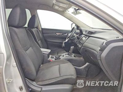 Zdjęcie 7 z 13 samochodu: 2019 NISSAN ROGUE SV VIN:KNMAT2MT2KP517659 - miniatura