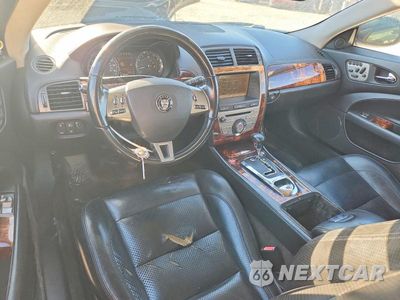 Zdjęcie 8 z 12 samochodu: 2008 JAGUAR XK VIN:SAJWA44BX85823335 - miniatura