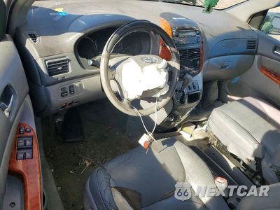 Zdjęcie 8 z 12 samochodu: 2007 TOYOTA SIENNA XLE 7-PASSENGER VIN:5TDBK22C17S007388 - miniatura