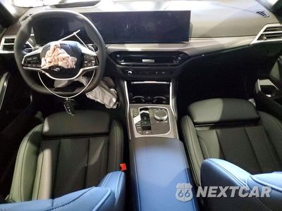 Zdjęcie 8 z 12 samochodu: 2026 B M W 3 SERIES 4D SEDAN 330I XDRIVE VIN:3MW89CW09T8G55489 - miniatura