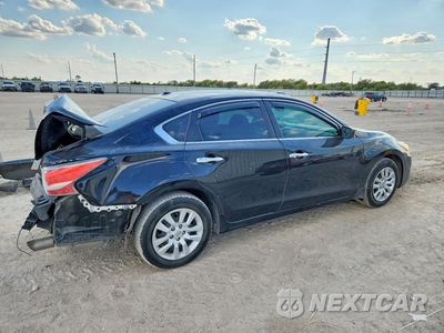 Trzecie zdjęcie samochodu z tyłu: 2015 NISSAN ALTIMA 2.5 S VIN:1N4AL3AP6FN878686 - miniatura