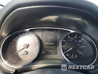 Zdjęcie 9 z 13 samochodu: 2016 NISSAN ROGUE SL VIN:5N1AT2MV8GC889955 - miniatura