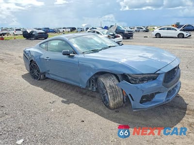 Czwarte zdjęcie samochodu z boku: 2026 FORD MUSTANG VIN:1FA6P8TH4T5101626 - miniatura