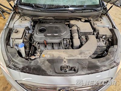 Zdjęcie 11 z 12 samochodu: 2016 HYUNDAI SONATA SPORT VIN:5NPE34AF8GH433277 - miniatura