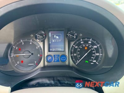 Zdjęcie 8 z 12 samochodu: 2010 LEXUS GX 460 VIN:JTJBM7FX6A5005845 - miniatura