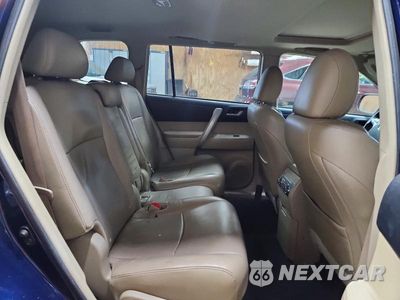 Zdjęcie 11 z 13 samochodu: 2013 TOYOTA HIGHLANDER SE VIN:5TDBK3EH6DS225738 - miniatura
