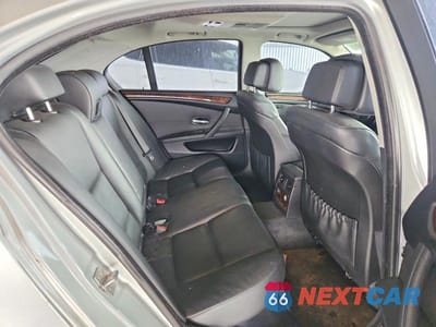 Zdjęcie 10 z 12 samochodu: 2010 BMW 528 XI VIN:WBANV1C57AC443232 - miniatura