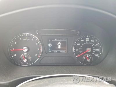 Zdjęcie 9 z 12 samochodu: 2017 KIA SORENTO LX VIN:5XYPGDA3XHG272202 - miniatura