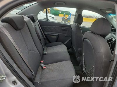 Zdjęcie 10 z 13 samochodu: 2009 KIA RIO BASE VIN:KNADE223796495570 - miniatura