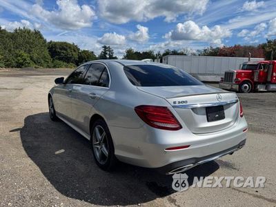 Trzecie zdjęcie samochodu z tyłu: 2017 MERCEDES-BENZ E 300 4MATIC VIN:WDDZF4KB8HA244034 - miniatura