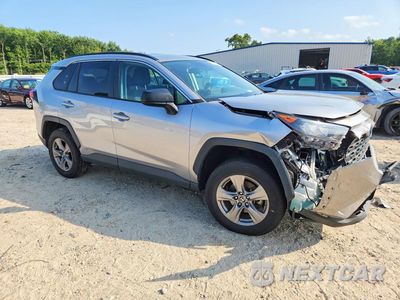 Czwarte zdjęcie samochodu z boku: 2022 TOYOTA RAV4 LE VIN:4T3LWRFV6NU061973 - miniatura
