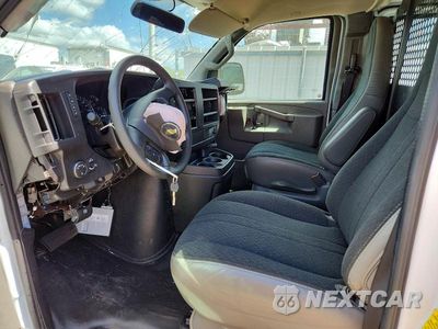 Zdjęcie 7 z 12 samochodu: 2025 CHEVROLET EXPRESS G2500 VIN:1GCWGAFP8S1225540 - miniatura
