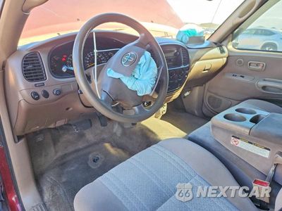 Zdjęcie 8 z 13 samochodu: 2004 TOYOTA TUNDRA SR5 VIN:5TBBT44164S453156 - miniatura