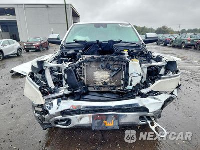 Piąte zdjęcie samochodu w środku: 2022 RAM 1500 LIMITED VIN:1C6SRFHT7NN371030 - miniatura