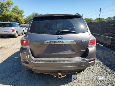 Zdjęcie 6 z 13 samochodu: 2013 TOYOTA HIGHLANDER HYBRID LIMITED VIN:JTEDC3EH0D2019193 - miniatura