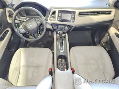Zdjęcie 8 z 13 samochodu: 2020 HONDA HR-V LX VIN:3CZRU6H38LG700257 - miniatura