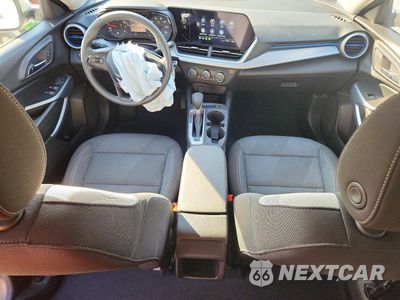 Zdjęcie 8 z 13 samochodu: 2024 CHEVROLET TRAX LS VIN:KL77LFE27RC233577 - miniatura