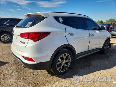 Trzecie zdjęcie samochodu z tyłu: 2017 HYUNDAI SANTA FE SPORT 2.0T ULTIMATE VIN:5NMZWDLA4HH042197 - miniatura