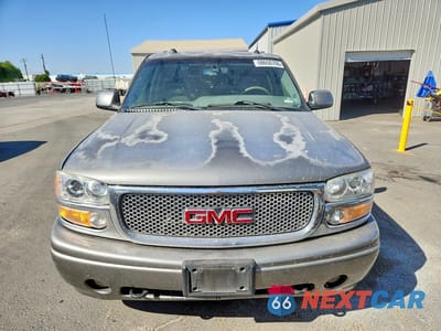 Piąte zdjęcie samochodu w środku: 2005 GMC YUKON XL DENALI VIN:1GKFK66U85J174423 - miniatura