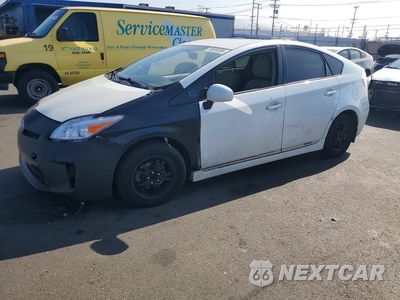 2014 TOYOTA PRIUS THREE JTDKN3DU3E1778755 - główne zdjęcie licytacji z USA - miniatura