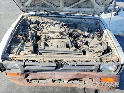 Zdjęcie 11 z 12 samochodu: 1992 TOYOTA PICKUP DELUXE VIN:JT4VN82N7N5004670 - miniatura