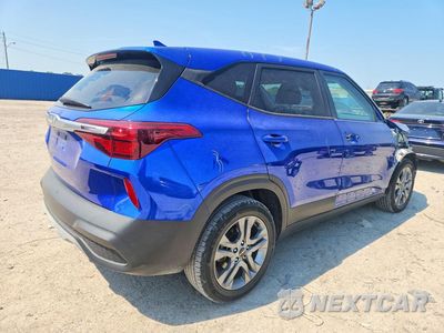 Piąte zdjęcie samochodu w środku: 2022 KIA SELTOS LX VIN:KNDEPCAA1N7249111 - miniatura