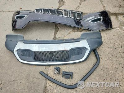 Zdjęcie 13 z 14 samochodu: 2021 JEEP GRAND CHEROKEE LIMITED VIN:1C4RJFBG6MC532388 - miniatura