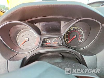 Zdjęcie 9 z 12 samochodu: 2016 FORD FOCUS ST VIN:1FADP3L92GL219565 - miniatura