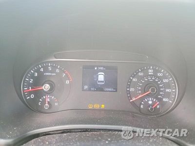 Zdjęcie 9 z 12 samochodu: 2020 KIA SOUL LX VIN:KNDJ23AUXL7031639 - miniatura