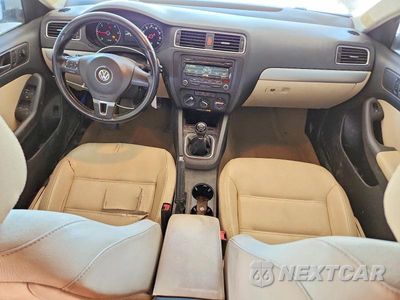 Zdjęcie 8 z 12 samochodu: 2012 VOLKSWAGEN JETTA TDI VIN:3VW3L7AJ4CM451211 - miniatura