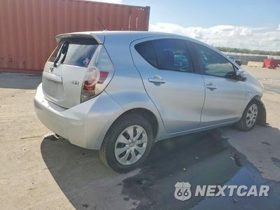 Trzecie zdjęcie samochodu z tyłu: 2014 TOYOTA PRIUS C ONE VIN:JTDKDTB30E1575187 - miniatura