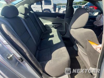 Zdjęcie 10 z 12 samochodu: 2010 HONDA ACCORD EX VIN:1HGCP2F78AA149679 - miniatura