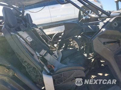 Piąte zdjęcie samochodu w środku: 2019 CAN-AM MAVERICK X3 UTILITY VEHICLE VIN:3JBVGAY28KK000257 - miniatura