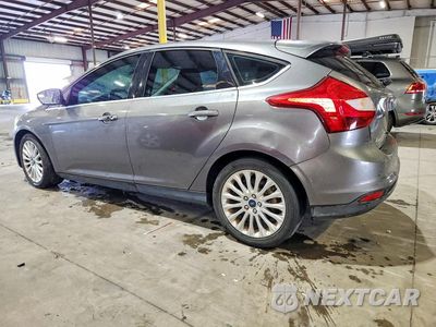Drugie zdjęcie samochodu z przodu: 2012 FORD FOCUS TITANIUM VIN:1FAHP3N27CL444561 - miniatura