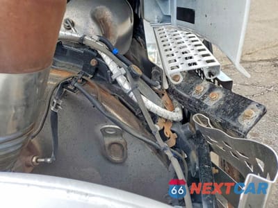 Zdjęcie 12 z 12 samochodu: 2020 VOLVO VNR VIN:4V4WC9EH9LN251566 - miniatura