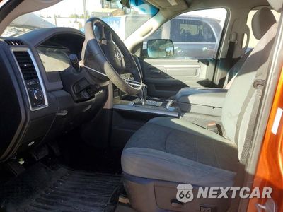 Zdjęcie 7 z 12 samochodu: 2013 RAM 1500 SLT VIN:1C6RR7LT2DS571244 - miniatura