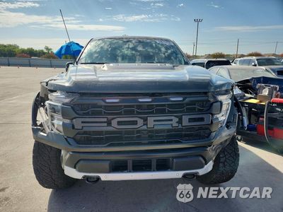 Piąte zdjęcie samochodu w środku: 2026 FORD F150 RAPTOR VIN:1FTFW1RG0TFA43981 - miniatura