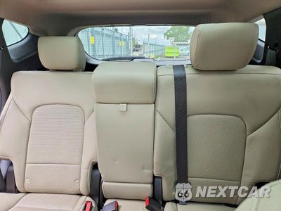 Zdjęcie 10 z 13 samochodu: 2017 HYUNDAI SANTA FE SPORT 2.0T ULTIMATE VIN:5XYZWDLA0HG485733 - miniatura
