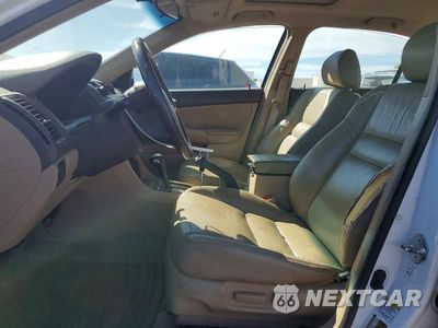 Zdjęcie 7 z 12 samochodu: 2004 HONDA ACCORD EX VIN:1HGCM66534A005377 - miniatura