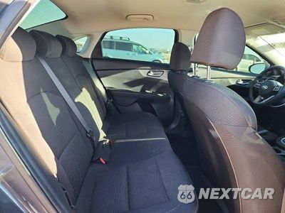 Zdjęcie 10 z 12 samochodu: 2020 KIA FORTE LXS VIN:3KPF24AD6LE204245 - miniatura