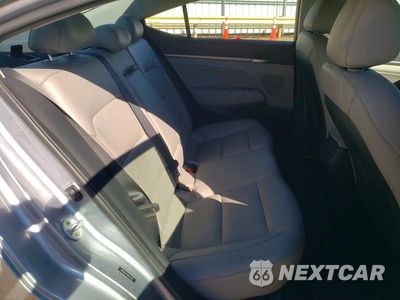 Zdjęcie 10 z 12 samochodu: 2017 HYUNDAI ELANTRA LIMITED VIN:5NPD84LF4HH013253 - miniatura