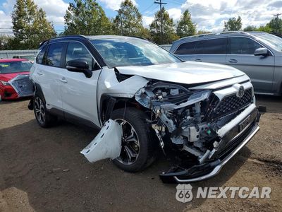 Czwarte zdjęcie samochodu z boku: 2025 TOYOTA RAV4 XSE VIN:JTMFB3FV7SD284358 - miniatura