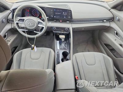 Zdjęcie 8 z 12 samochodu: 2023 HYUNDAI ELANTRA SEL VIN:KMHLM4AGXPU455750 - miniatura