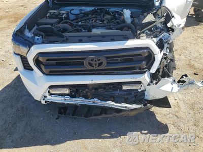 Zdjęcie 11 z 12 samochodu: 2025 TOYOTA TACOMA SR5 VIN:3TMLB5JN5SM184446 - miniatura